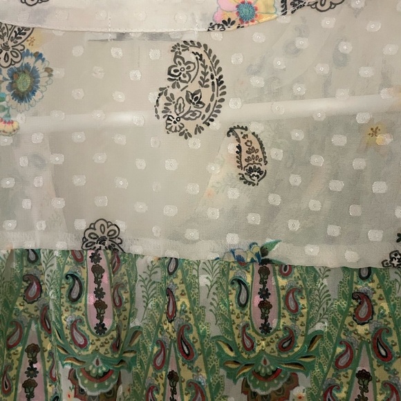 Fig and Flower Paisley Chiffom Pleated Top Small‎ Petite EUC Floral Boho Sheer - Picture 4 of 8
